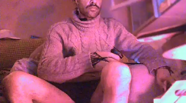 Snapshot of P4RtYBOII92 chatting on 12/14/24, 05:25 P4RtYBOII92 online show from 12/14/24, 05:25