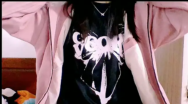 Snapshot of Vani_S2 chatting on 12/15/24, 05:56 Vani S2 online show from 12/15/24, 05:56