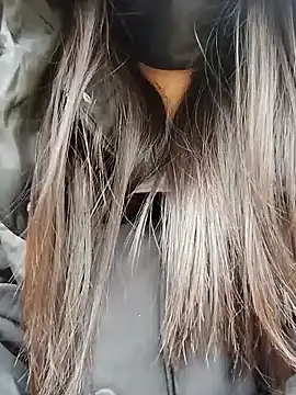 Snapshot of Vani_S2 chatting on 12/25/24, 02:35 Vani S2 online show from 12/25/24, 02:35