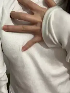 Snapshot of Vani_S2 chatting on 12/30/24, 03:35 Vani S2 online show from 12/30/24, 03:35