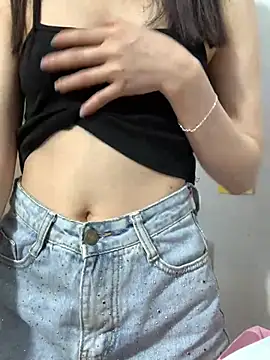 Snapshot of Vani_S2 chatting on 01/21/25, 04:05 Vani S2 online show from 01/21/25, 04:05