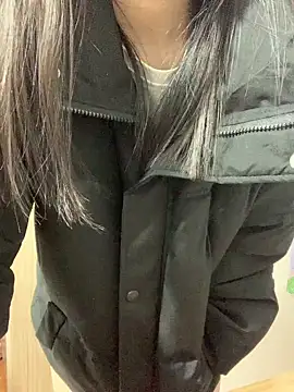 Snapshot of Vani_S2 chatting on 02/10/25, 03:21 Vani S2 online show from 02/10/25, 03:21