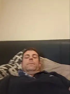 steb1980 online show from 04/25/26, 02:36