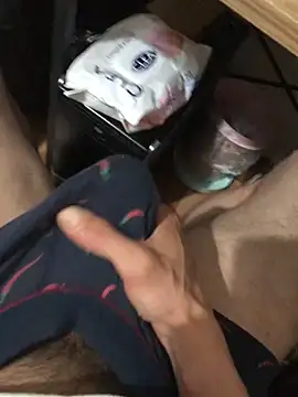 kerimyuce online show from 10/18/25, 07:58