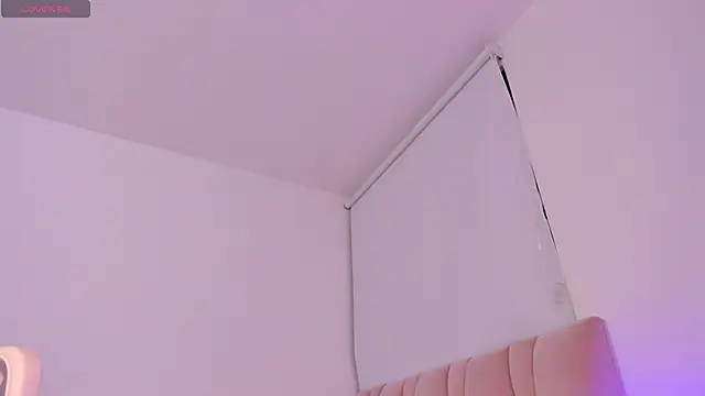 ZarianaEvanz online show from 06/05/26, 11:43