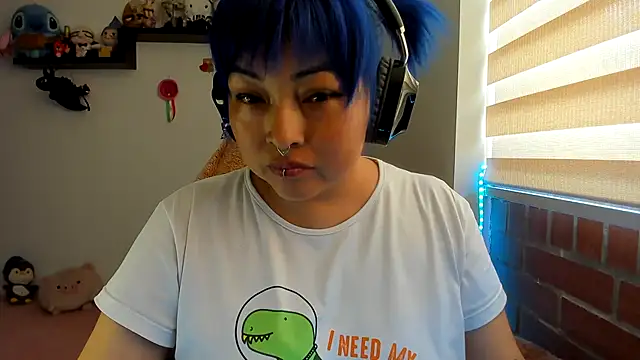 Shaddycute  online show from 10/19/25, 06:08