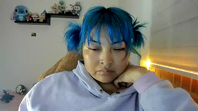 Shaddycute  online show from 11/26/25, 11:06