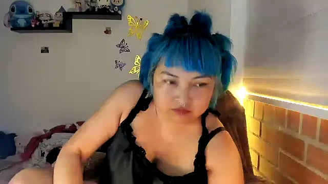 Shaddycute  online show from 12/21/25, 12:51