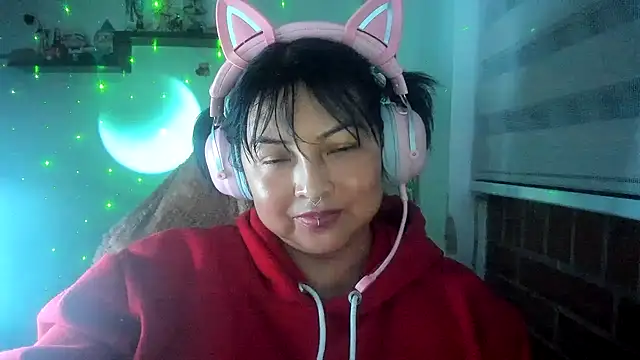 Shaddycute  online show from 04/13/26, 03:56