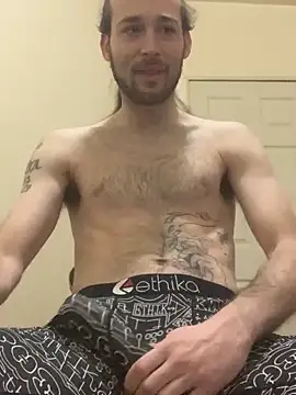 Snapshot of J3sus721 chatting on 03/03/25, 01:21 J3sus721 online show from 03/03/25, 01:21