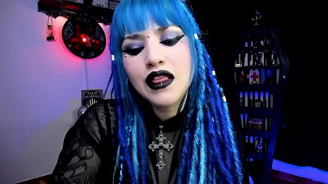 Snapshot of DimmuandDarkness chatting on 12/21/25, 10:55 DimmuandDarkness online show from 12/21/25, 10:55