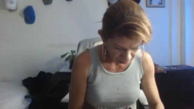 Antonella borja online show from 12/22/25, 09:12