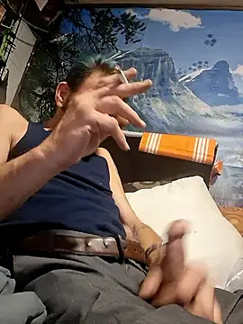 Snapshot of gettinit2wice chatting on 05/06/26, 01:03 gettinit2wice online show from 05/06/26, 01:03