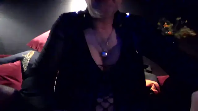 Snapshot of biffboff123 chatting on 06/16/26, 10:23 biffboff123 online show from 06/16/26, 10:23