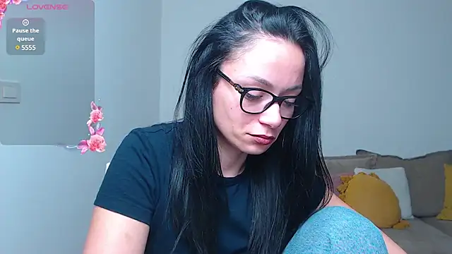 Snapshot of BabySerene chatting on 02/14/25, 05:30 BabySerene online show from 02/14/25, 05:30