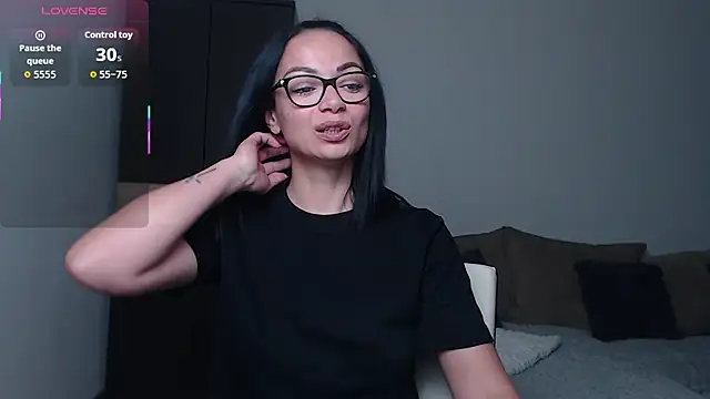 Snapshot of BabySerene chatting on 06/13/26, 03:48 BabySerene online show from 06/13/26, 03:48
