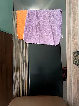 Snapshot of LEIRIS_Y_FRED_01 chatting on 02/28/26, 03:46 LEIRIS Y FRED 01 online show from 02/28/26, 03:46