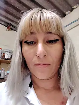 florecita9 online show from 12/27/24, 11:42