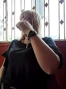 florecita9 online show from 01/10/25, 06:38