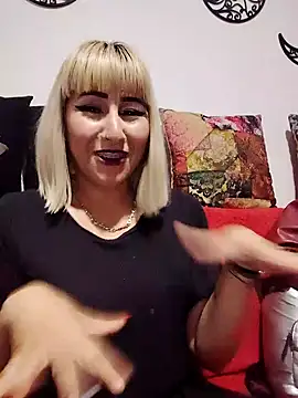 florecita9 online show from 01/10/25, 10:04