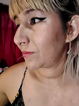 florecita9 online show from 01/30/25, 09:04