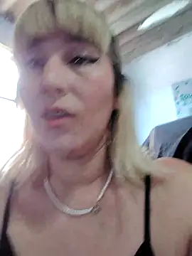 florecita9 online show from 03/02/25, 06:08