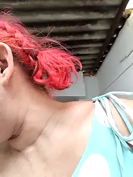 florecita9 online show from 03/18/26, 06:22