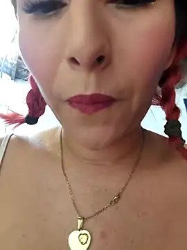 Snapshot of florecita9 chatting on 04/30/26, 06:14 florecita9 online show from 04/30/26, 06:14
