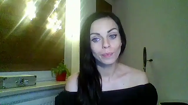Snapshot of CassieSensual chatting on 01/19/25, 10:17 CassieSensual online show from 01/19/25, 10:17