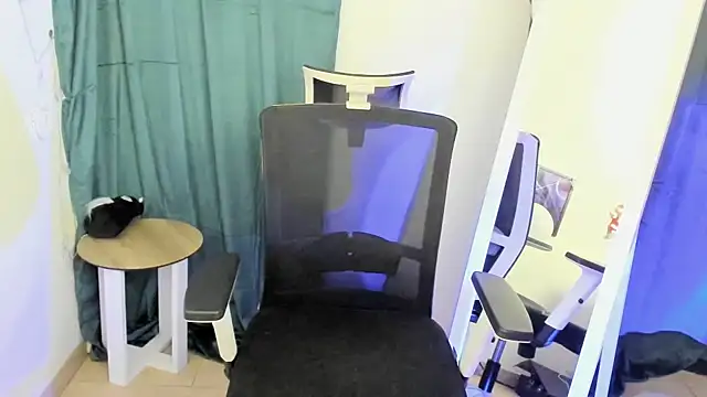 Hanna Way online show from 03/09/25, 05:06