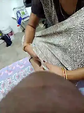 Snapshot of FeltedEuropium chatting on 11/07/25, 09:09 FeltedEuropium online show from 11/07/25, 09:09