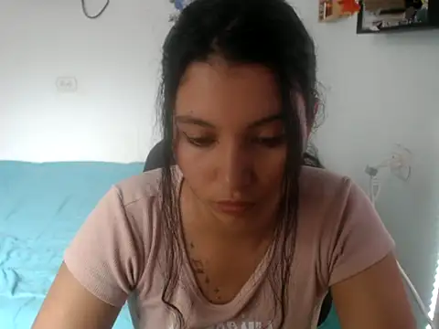 HannaKlein online show from 10/02/25, 05:53