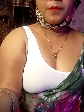 ella mariya online show from 12/19/24, 08:02