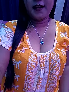 ella mariya online show from 10/08/25, 06:33