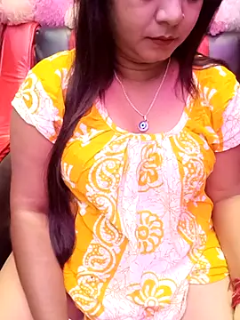 ella mariya online show from 10/17/25, 02:04