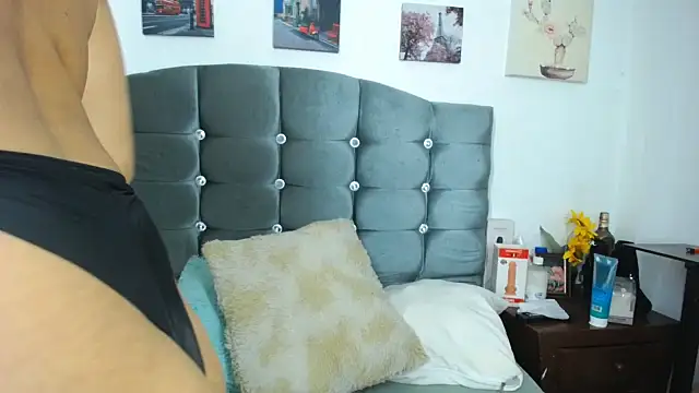 Snapshot of paytonbailey chatting on 11/04/25, 05:06 paytonbailey online show from 11/04/25, 05:06