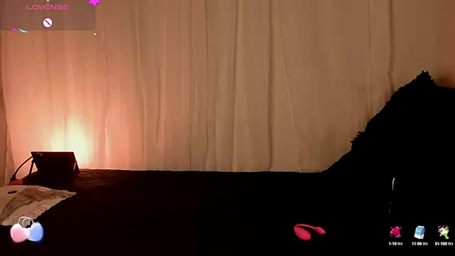 caro03x online show from 10/17/25, 02:59