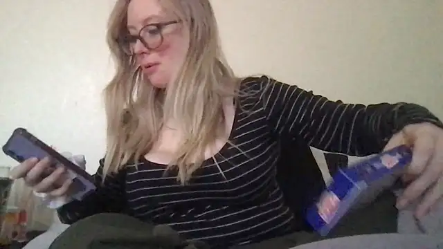 Snapshot of sabibaby125 chatting on 12/07/24, 04:25 sabibaby125 online show from 12/07/24, 04:25