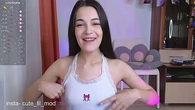 art phoenix online show from 03/21/25, 09:01