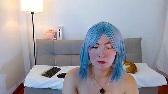 Elle Lee  online show from 04/26/26, 09:34