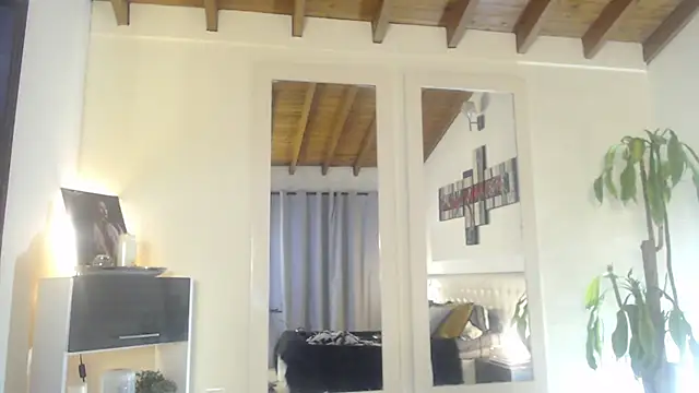  Pamela doll online show from 04/07/26, 11:48