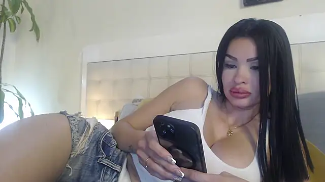 Snapshot of _Pamela_doll chatting on 04/28/26, 12:09 Pamela doll online show from 04/28/26, 12:09