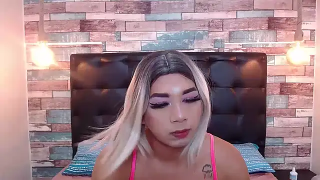 Snapshot of Antonela_Connors chatting on 09/19/25, 02:24 Antonela Connors online show from 09/19/25, 02:24