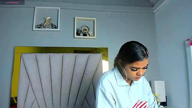 vahiolet fuentes online show from 04/22/26, 03:09