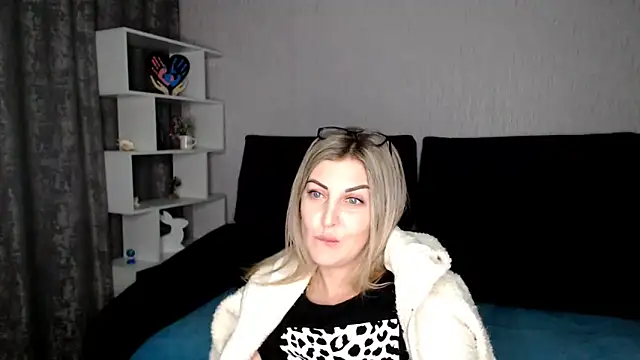 Snapshot of Amelia_Harper chatting on 12/09/24, 06:14 Amelia Harper online show from 12/09/24, 06:14