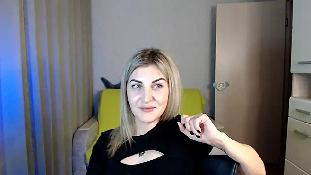 Snapshot of Amelia_Harper chatting on 12/25/24, 06:19 Amelia Harper online show from 12/25/24, 06:19