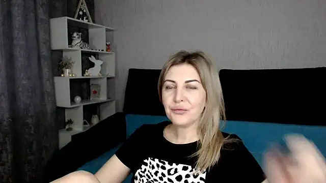 Snapshot of Amelia_Harper chatting on 01/19/25, 04:54 Amelia Harper online show from 01/19/25, 04:54