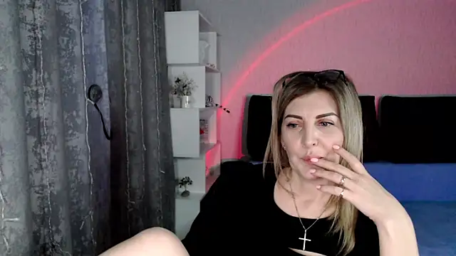 Snapshot of Amelia_Harper chatting on 03/09/25, 05:49 Amelia Harper online show from 03/09/25, 05:49