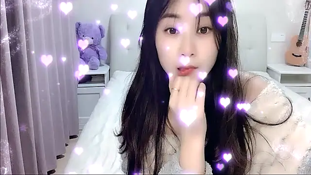 aisha123123 online show from 10/26/25, 02:34