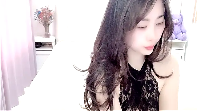 Snapshot of aisha123123 chatting on 01/13/26, 03:12 aisha123123 online show from 01/13/26, 03:12